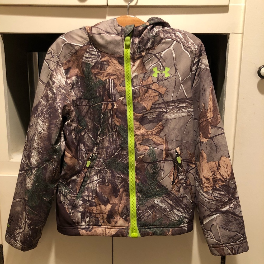 Boys UA  camouflage jacket